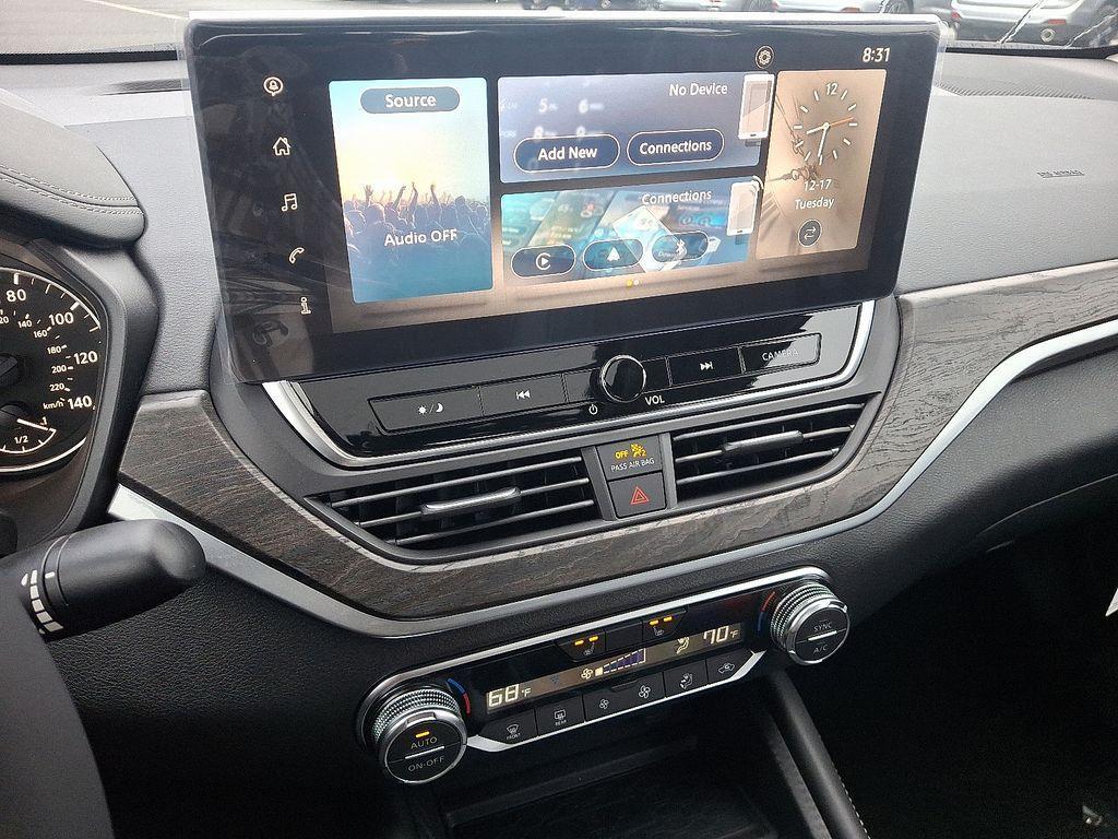 new 2025 Nissan Altima car, priced at $32,275