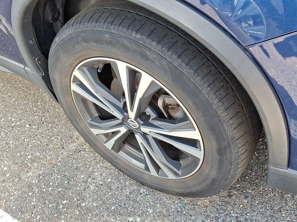 used 2020 Nissan Rogue car, priced at $21,064