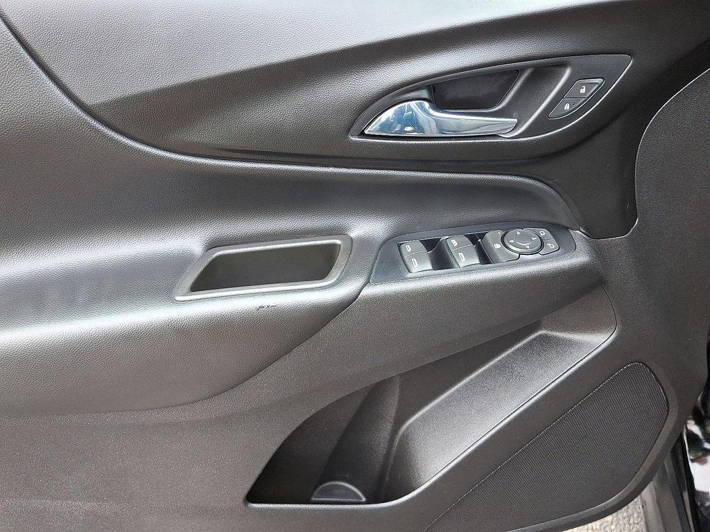 used 2019 Chevrolet Equinox car, priced at $14,000