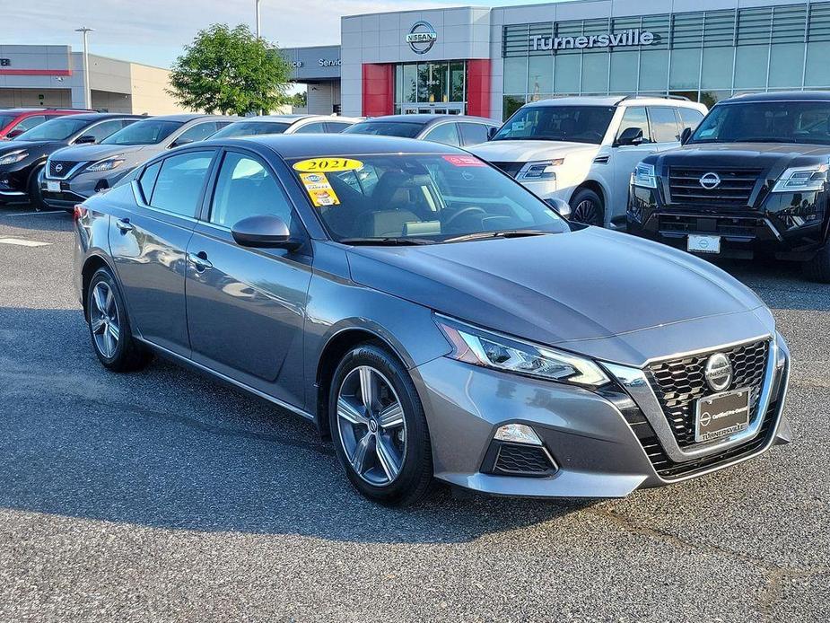 used 2021 Nissan Altima car, priced at $22,984