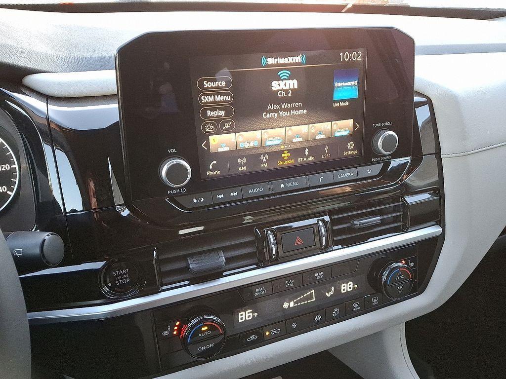 new 2025 Nissan Pathfinder car, priced at $43,865