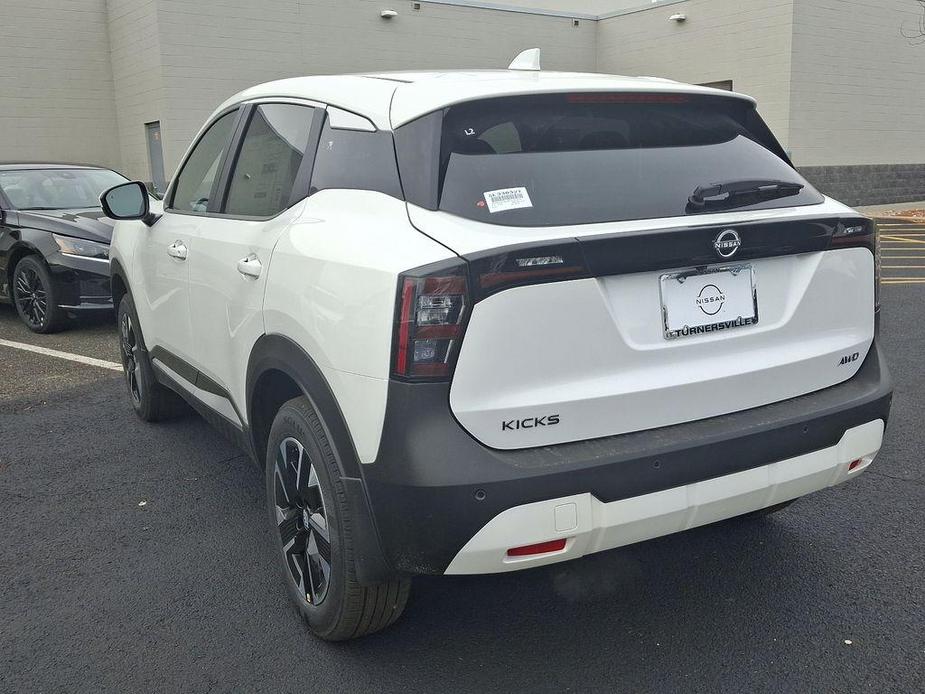 new 2025 Nissan Kicks car, priced at $27,585