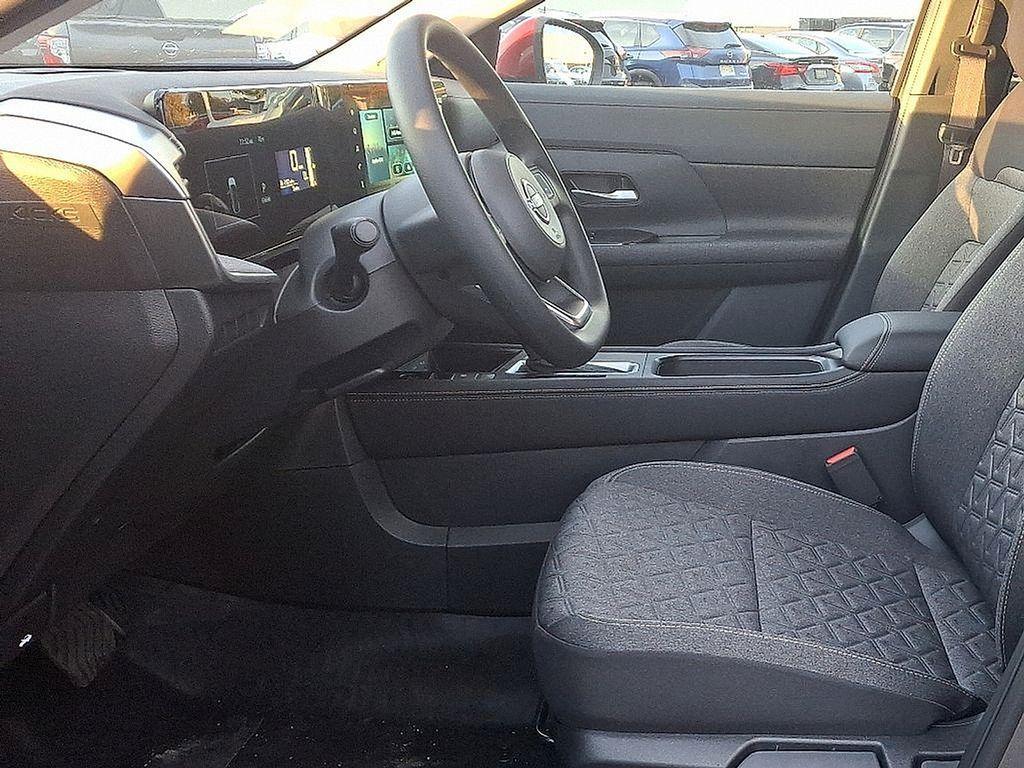 new 2025 Nissan Kicks car, priced at $27,180
