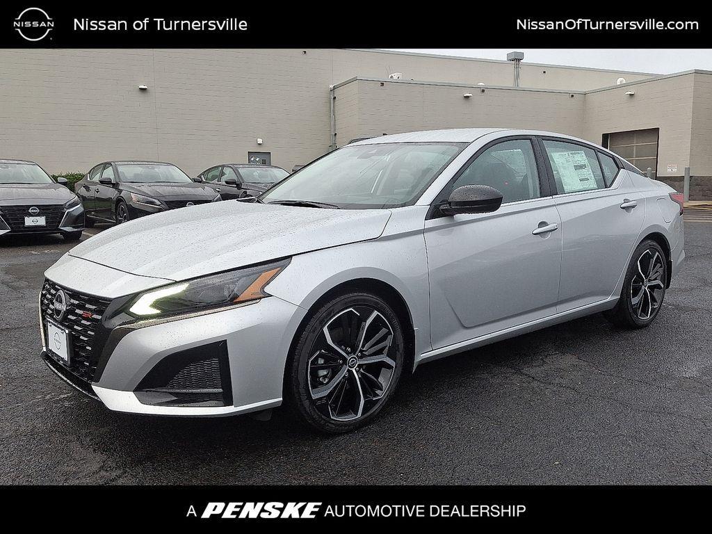 new 2025 Nissan Altima car, priced at $31,285