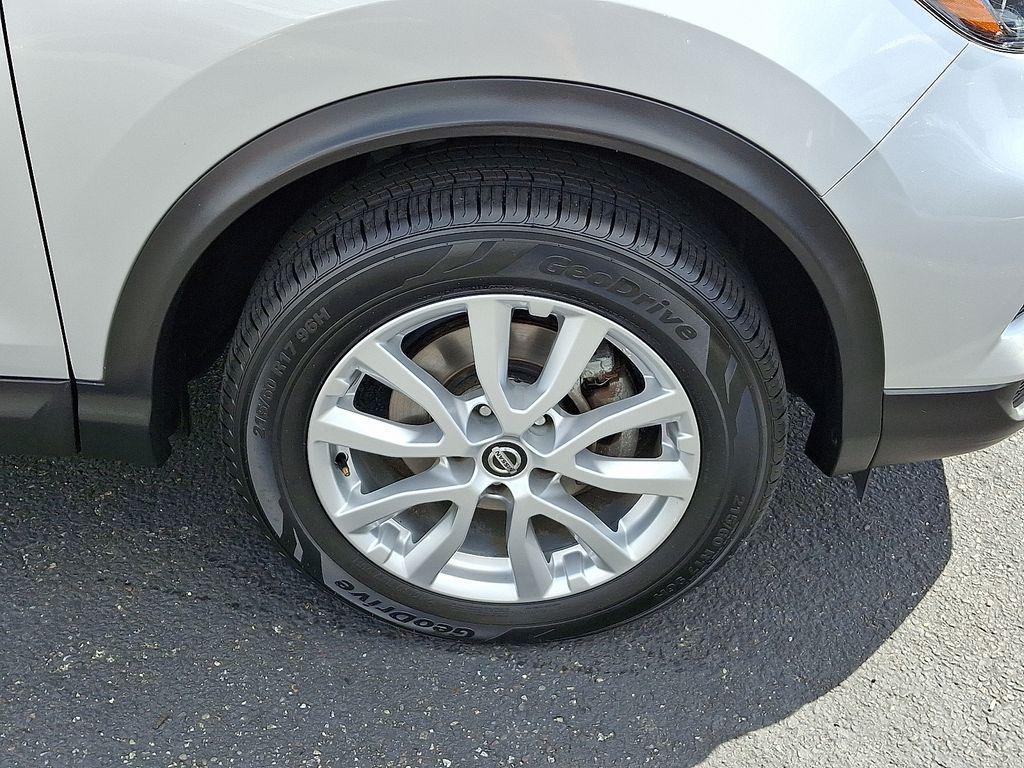 used 2020 Nissan Rogue Sport car, priced at $20,530