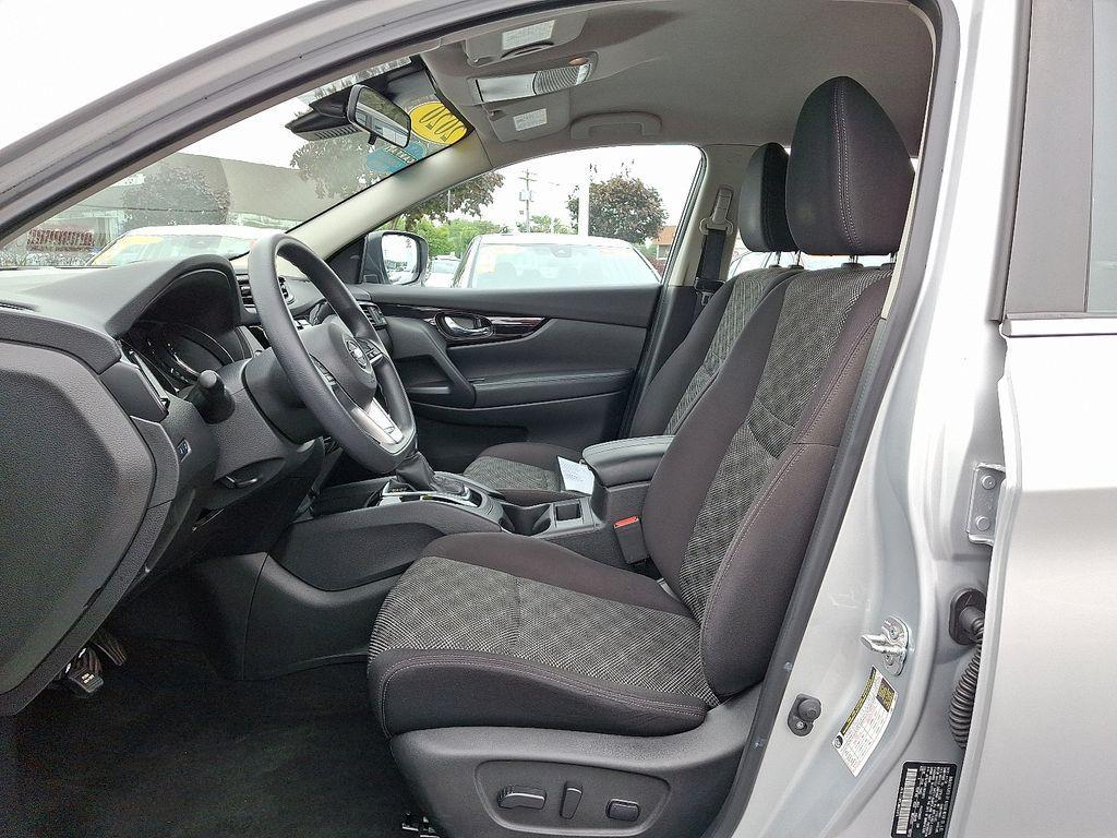 used 2020 Nissan Rogue Sport car, priced at $20,192