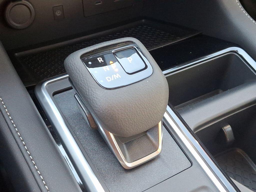 new 2025 Nissan Pathfinder car, priced at $47,735