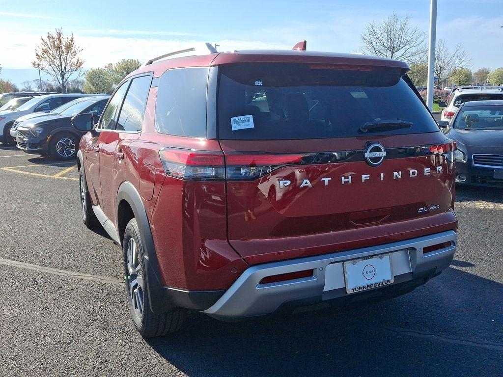 new 2025 Nissan Pathfinder car, priced at $47,735