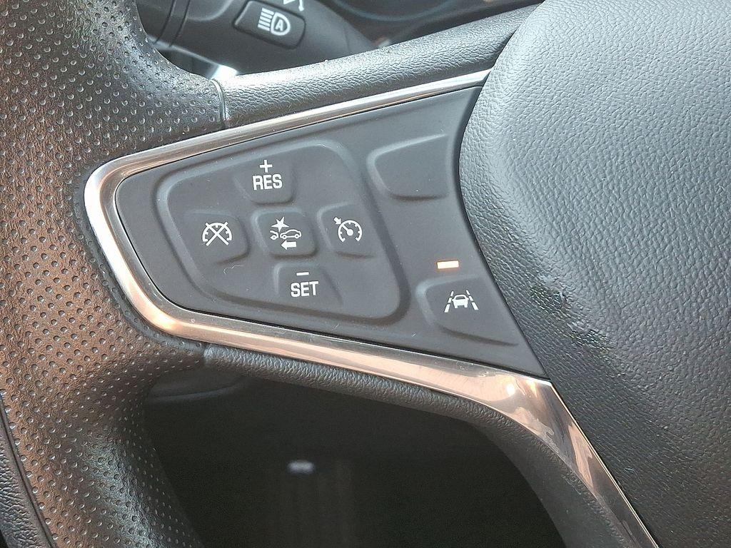 used 2021 Chevrolet Equinox car, priced at $18,298