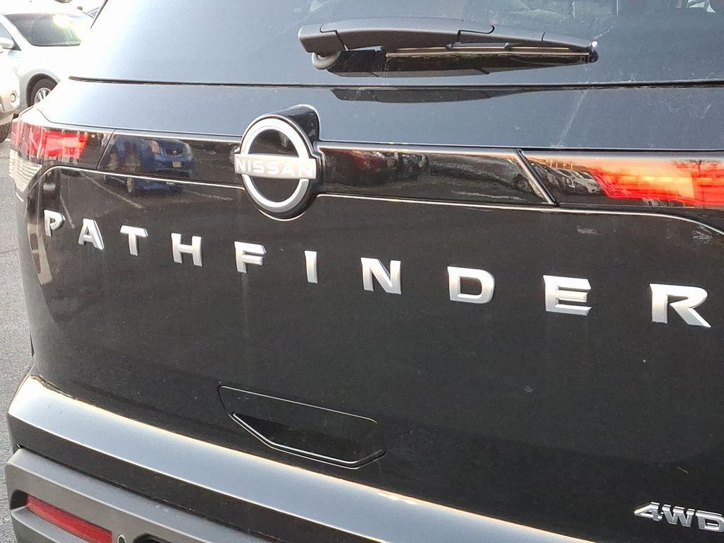 new 2025 Nissan Pathfinder car, priced at $44,410