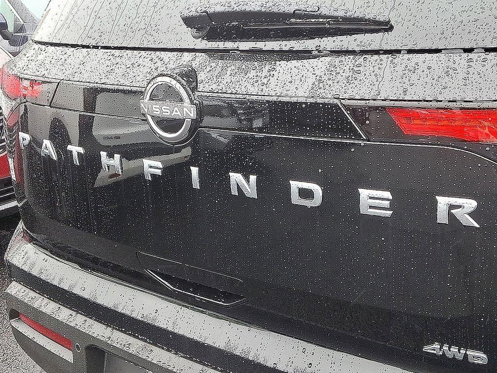 new 2025 Nissan Pathfinder car, priced at $45,775