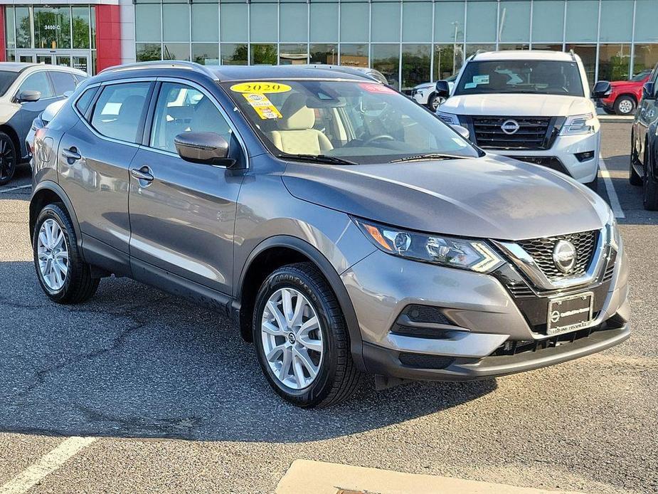 used 2020 Nissan Rogue Sport car, priced at $20,617