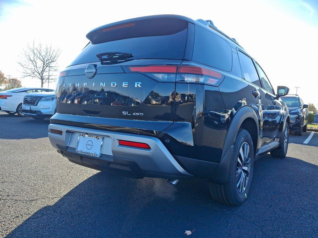 new 2025 Nissan Pathfinder car, priced at $47,700