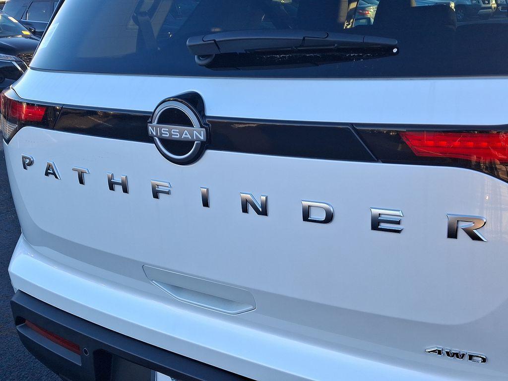 new 2025 Nissan Pathfinder car, priced at $44,835