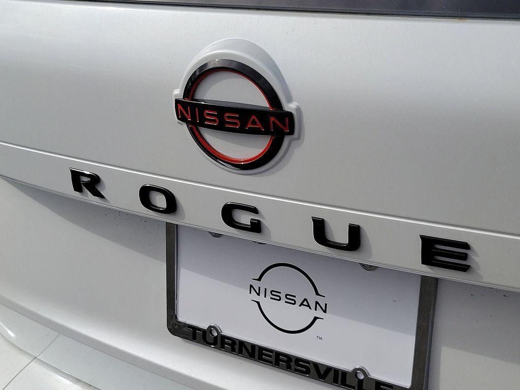 new 2025 Nissan Rogue car, priced at $37,925