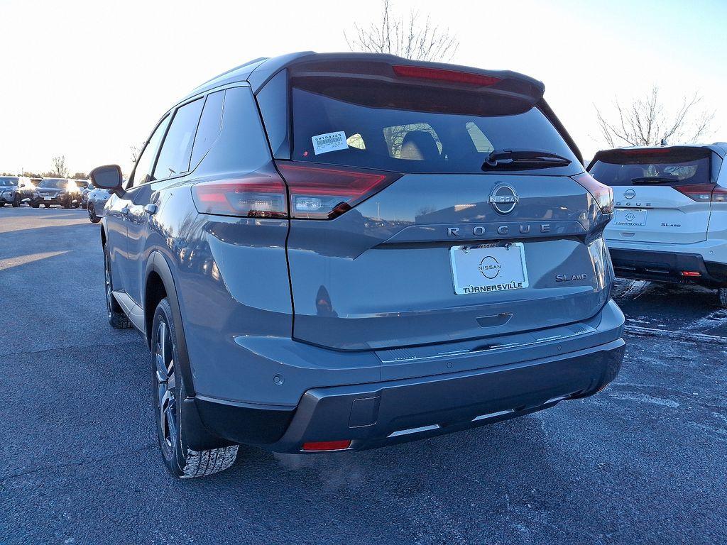 new 2025 Nissan Rogue car, priced at $40,275