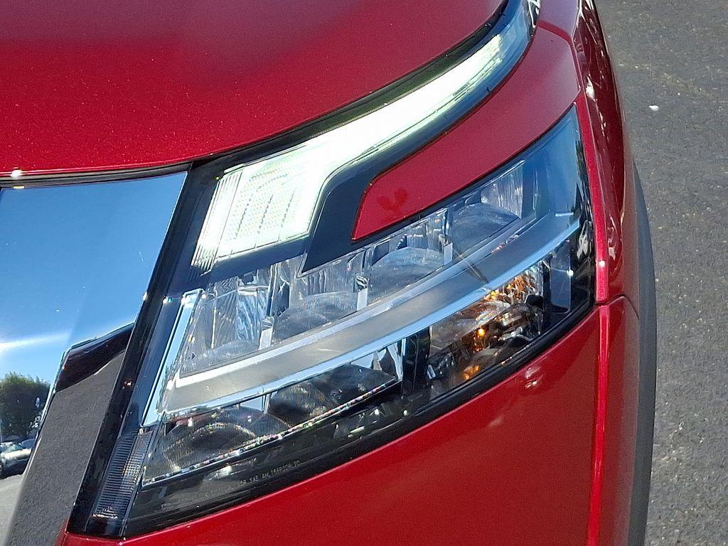 used 2022 Nissan Pathfinder car, priced at $32,300