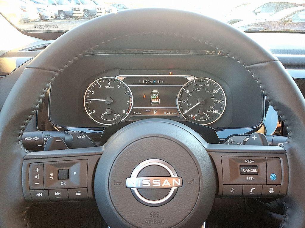 new 2025 Nissan Pathfinder car, priced at $43,865