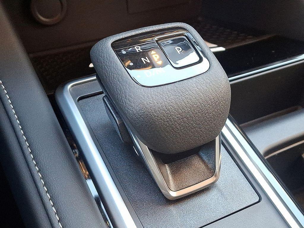 new 2025 Nissan Pathfinder car, priced at $43,865