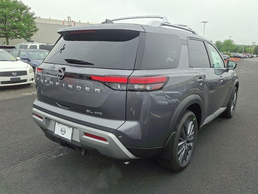 new 2025 Nissan Pathfinder car, priced at $49,925