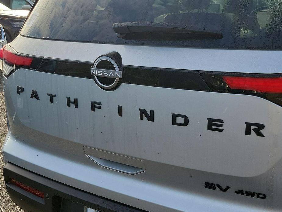 new 2024 Nissan Pathfinder car, priced at $46,815