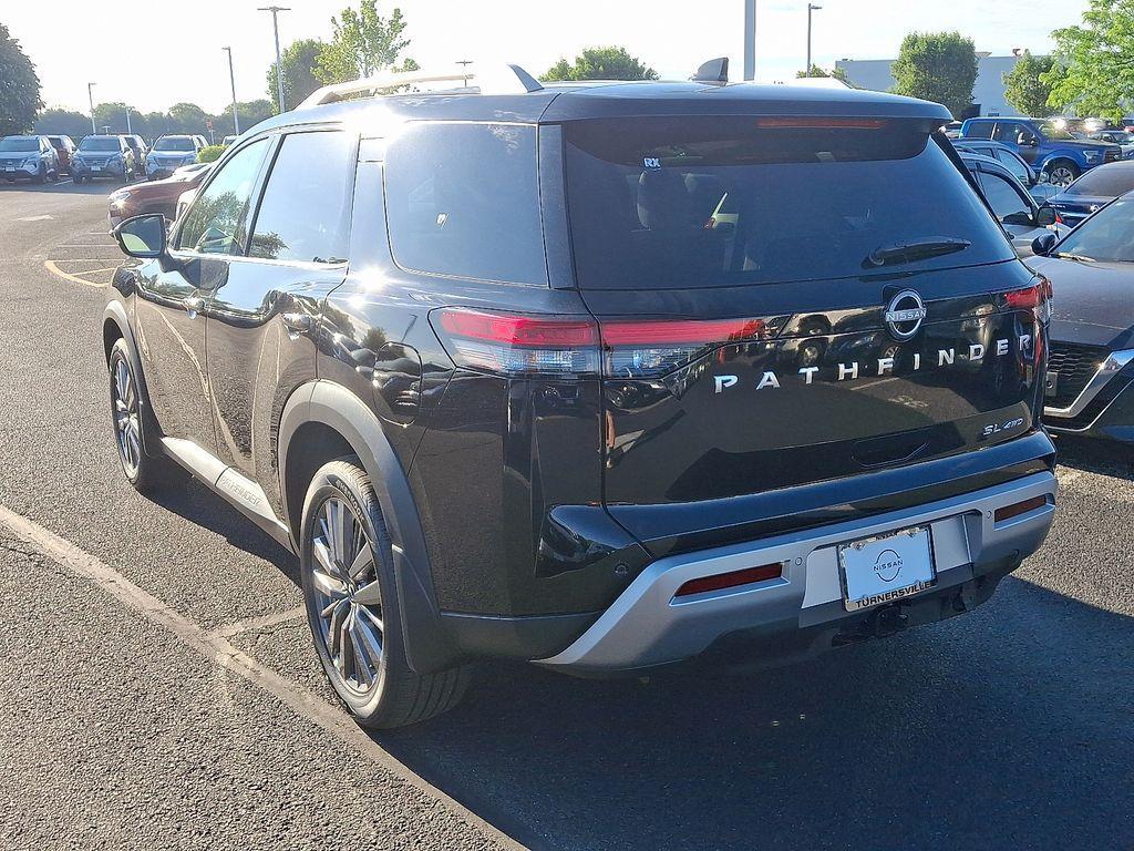 new 2025 Nissan Pathfinder car, priced at $50,300