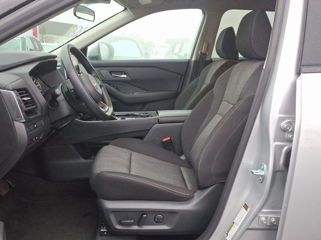 used 2024 Nissan Rogue car, priced at $26,000