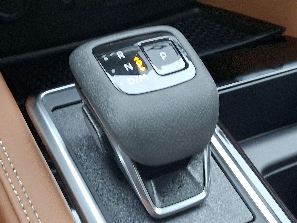 new 2025 Nissan Pathfinder car, priced at $54,920