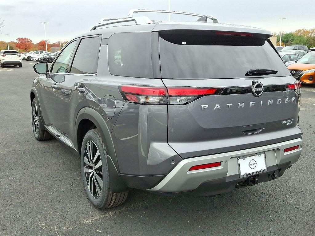 new 2025 Nissan Pathfinder car, priced at $54,920