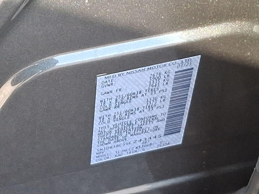 new 2025 Nissan Pathfinder car, priced at $44,445