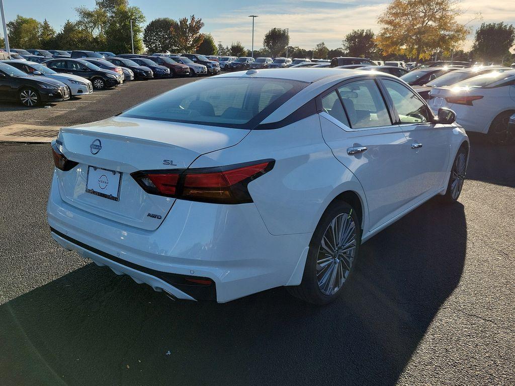 new 2025 Nissan Altima car, priced at $37,695