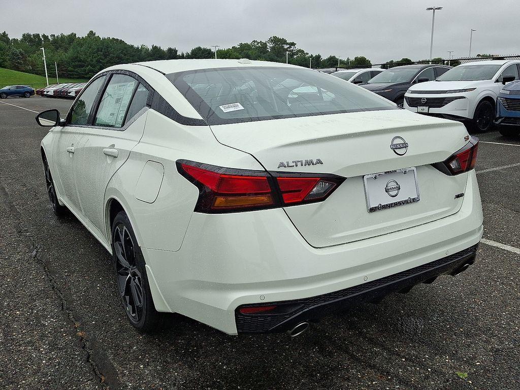 new 2025 Nissan Altima car, priced at $32,985