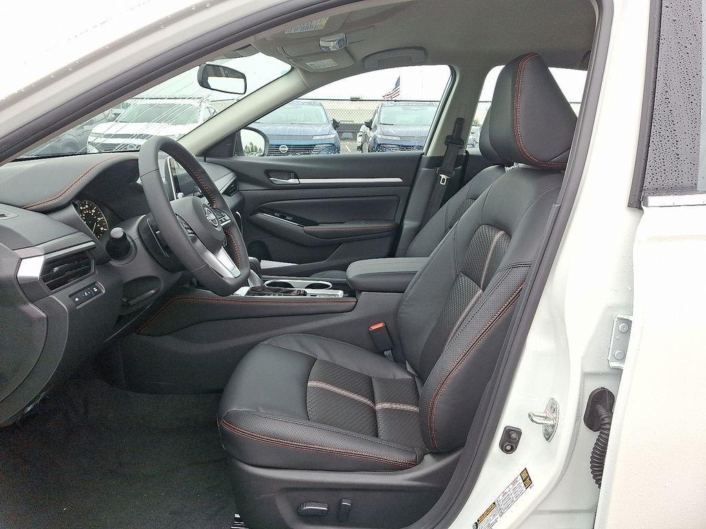 new 2025 Nissan Altima car, priced at $32,985