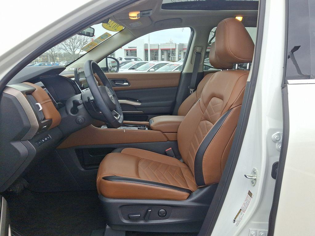 used 2024 Nissan Pathfinder car, priced at $45,000