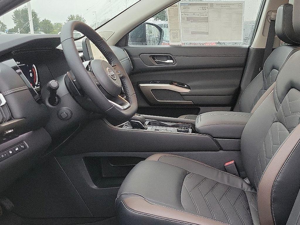 new 2025 Nissan Pathfinder car, priced at $54,565
