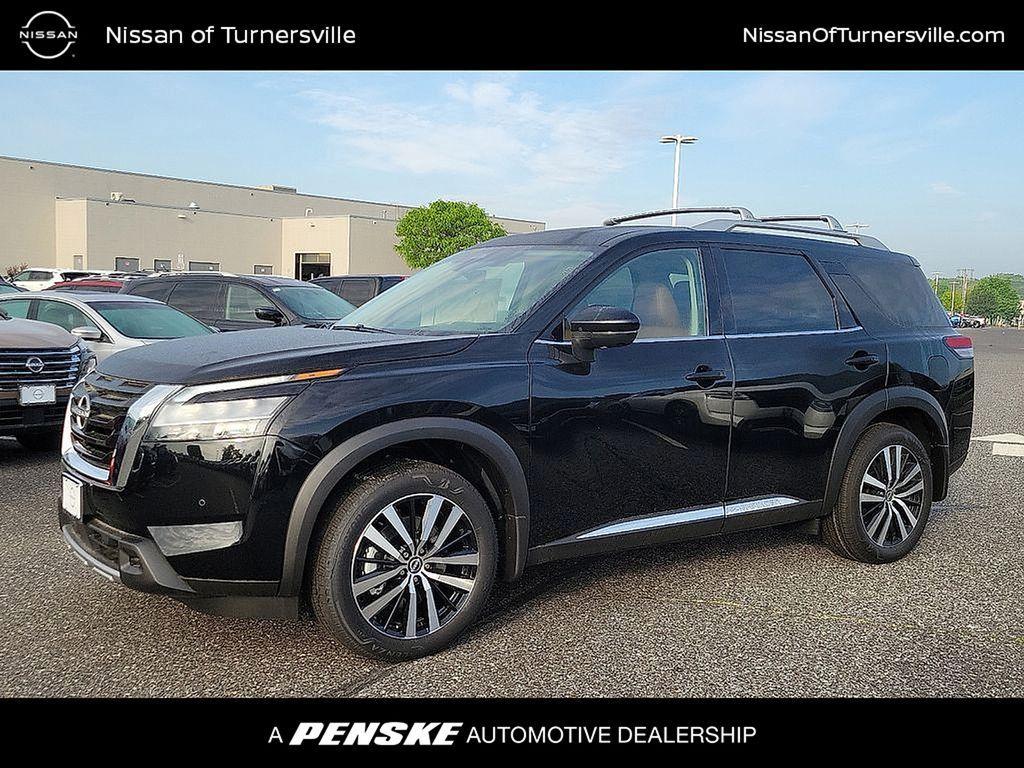 new 2025 Nissan Pathfinder car, priced at $54,565