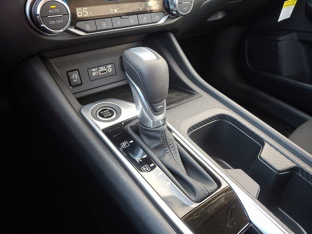 new 2025 Nissan Sentra car, priced at $24,850