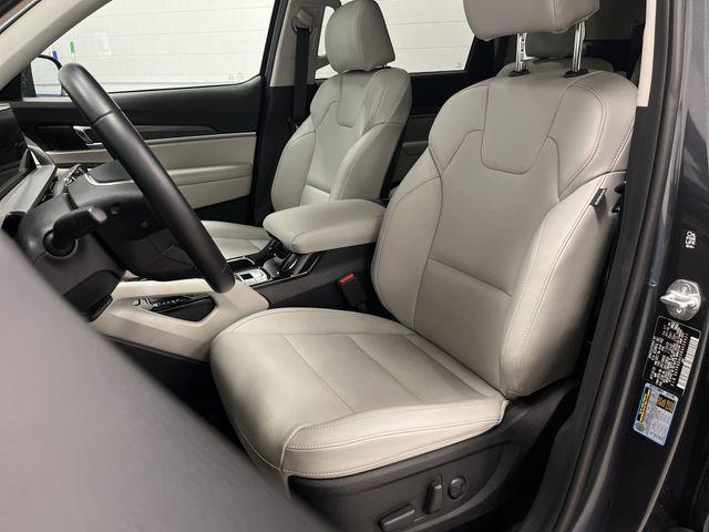 used 2024 Kia Telluride car, priced at $34,812