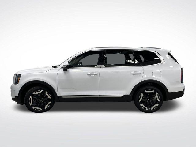 used 2024 Kia Telluride car, priced at $40,999
