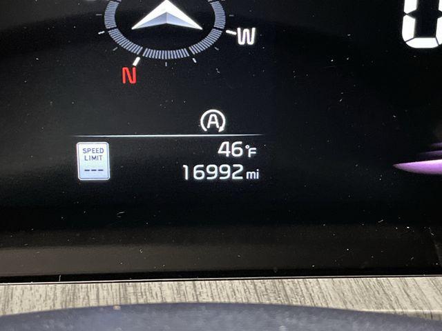 used 2024 Kia Telluride car, priced at $40,999