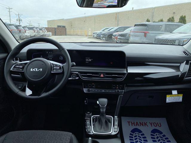 new 2025 Kia Seltos car, priced at $27,602