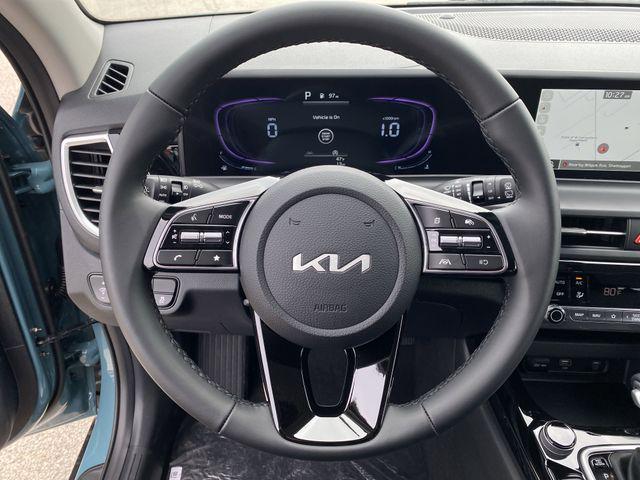 new 2025 Kia Seltos car, priced at $27,602