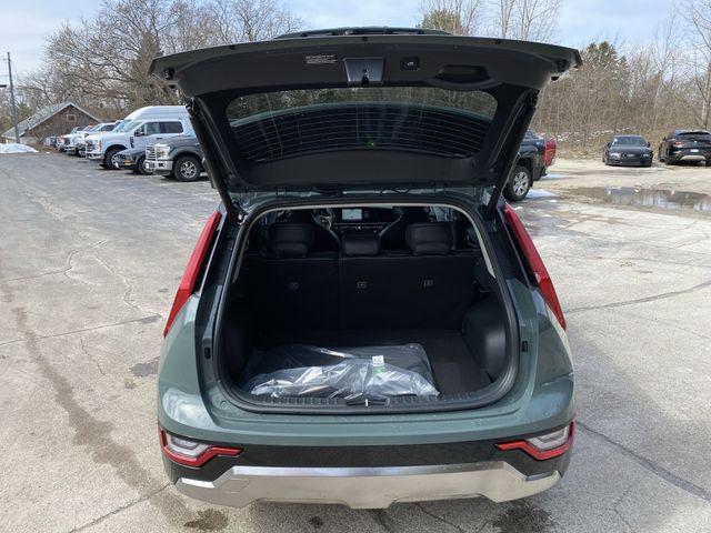 new 2025 Kia Niro car, priced at $36,380