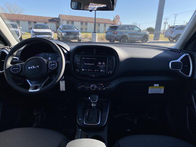 new 2025 Kia Soul car, priced at $21,781
