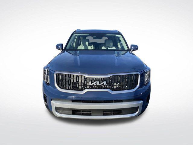 new 2025 Kia Telluride car, priced at $45,120