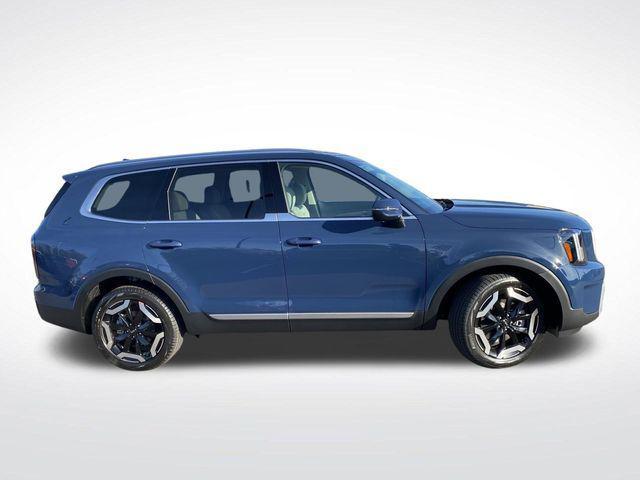 new 2025 Kia Telluride car, priced at $45,120
