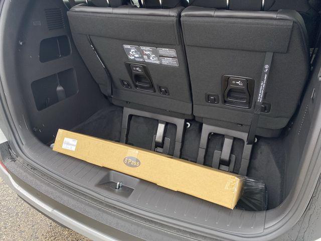 new 2025 Kia Carnival car, priced at $40,401
