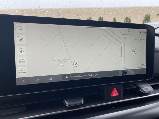 new 2025 Kia Carnival car, priced at $40,401
