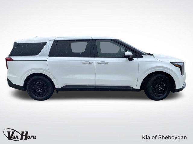 new 2025 Kia Carnival car, priced at $40,401