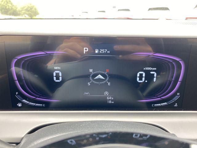 new 2025 Kia Seltos car, priced at $27,575